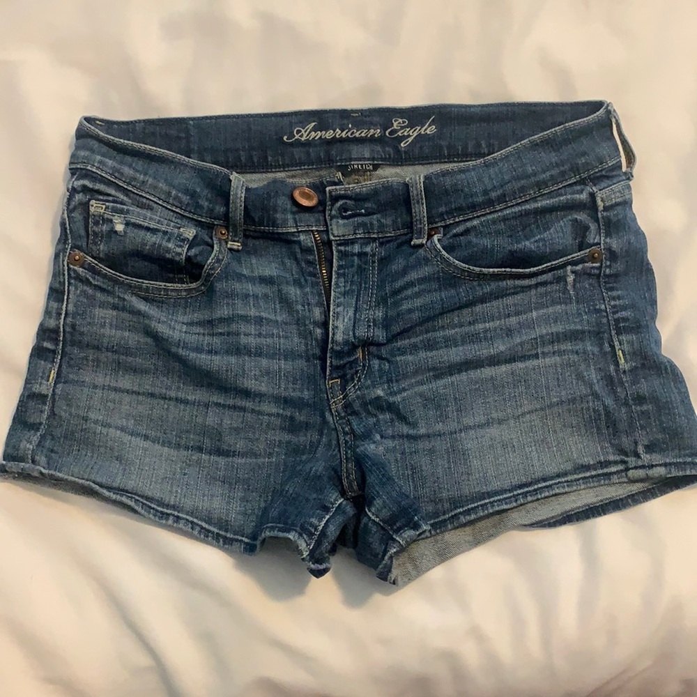 Casual AE jean shorts